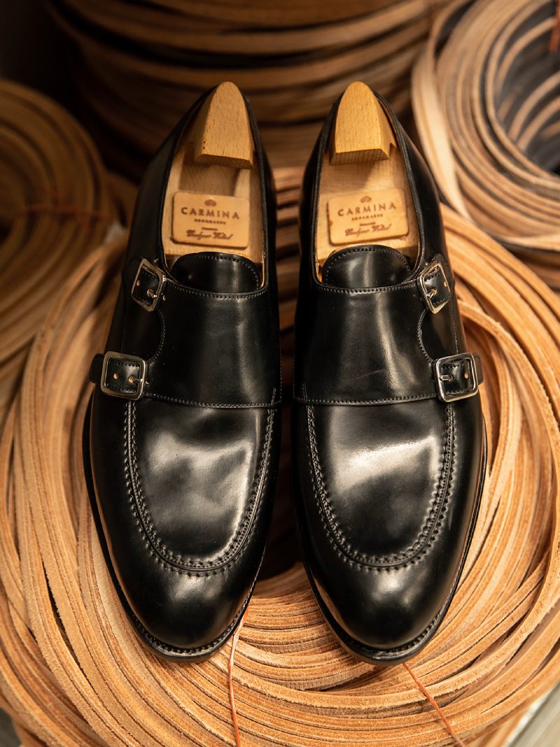 Los zapatos con hebilla que necesitas para elevar tus looks