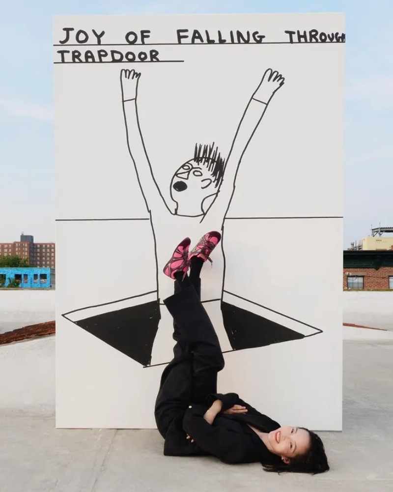 Tendencias de sneakers 2025: zapatillas runner de silueta slim