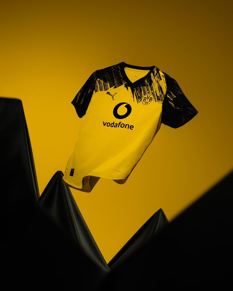 Uniformes de fútbol 2025/26 con más estilo