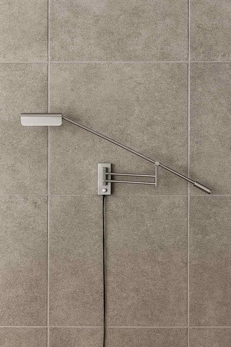 Selección de mobiliario acero inoxidable: lampara de pared plegable