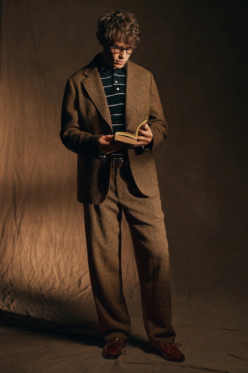 Looks urbanos con prendas elegantes y clásicas