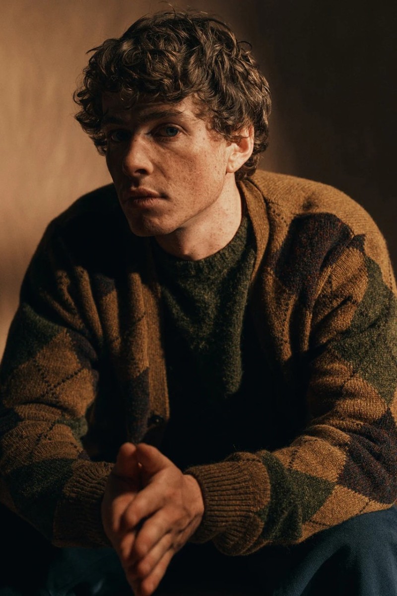 Looks urbanos con prendas elegantes y clásicas