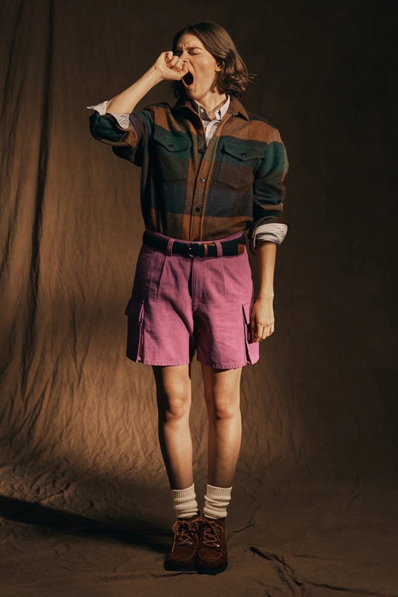 Looks urbanos con prendas elegantes y clásicas