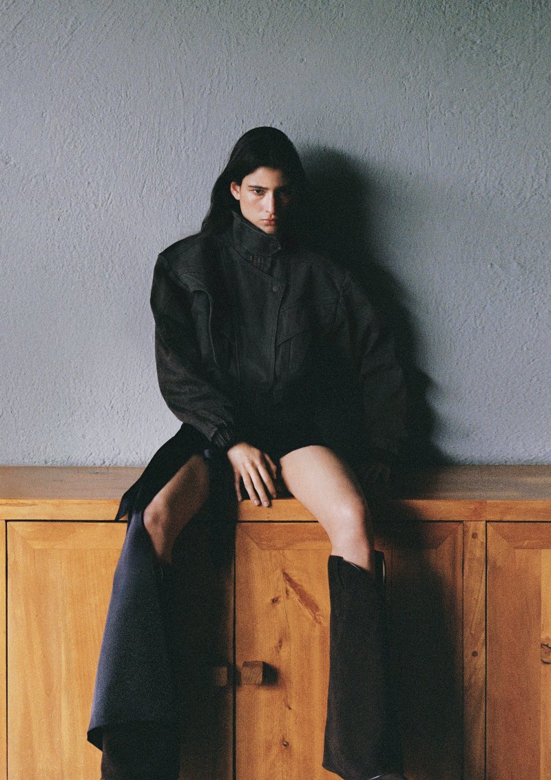 Lorena Saravia es la diseñadora méxicana que firma la colección de tendencia cowgirl para H&M