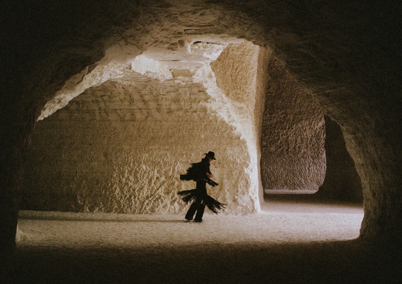 Lorena Saravia es la diseñadora méxicana que firma la colección de tendencia cowgirl para H&M