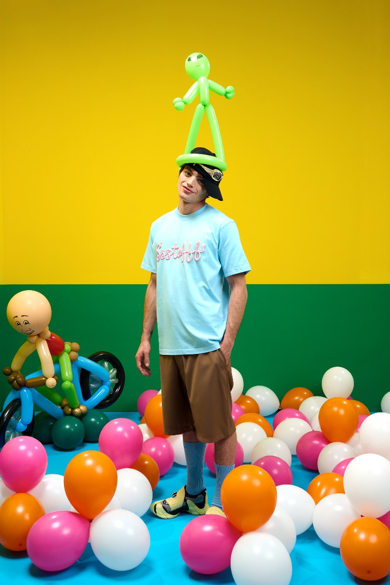 Sobre cómo el kidcore de Ssstufff une color y mucha ironía