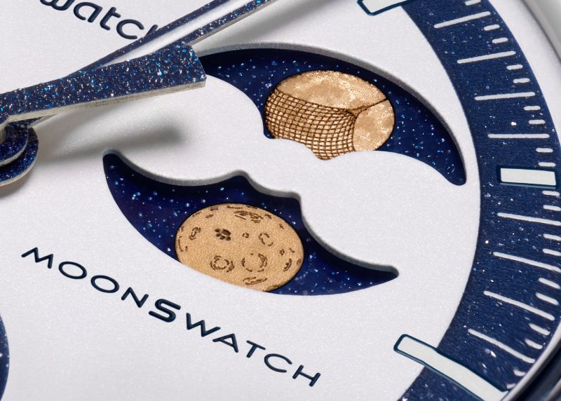Nuevo reloj Omega X Swatch Mission to Earthphase Moonshine Gold