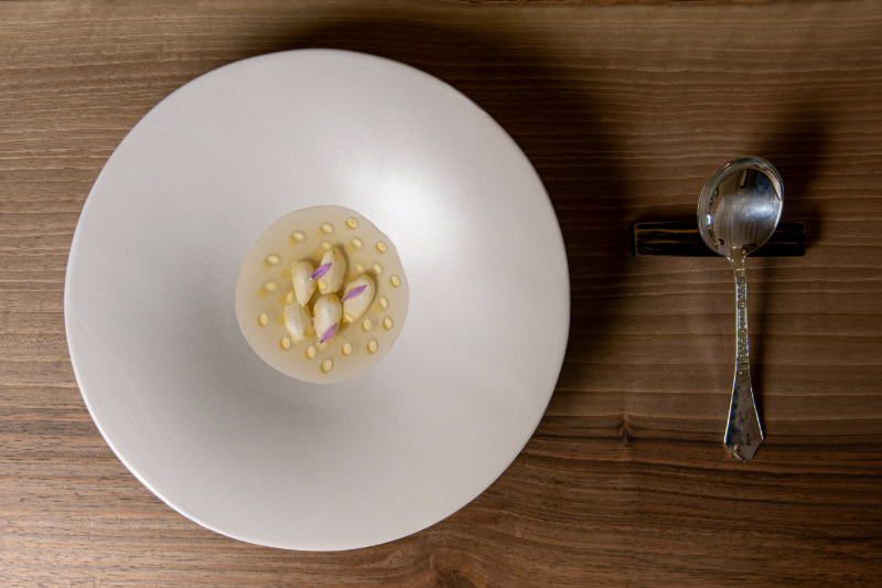 Restaurante Vandelvira: plato de mojama de almendras