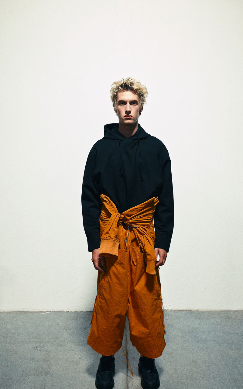 viktor anisimov diseñador ucraniano de Zelenski