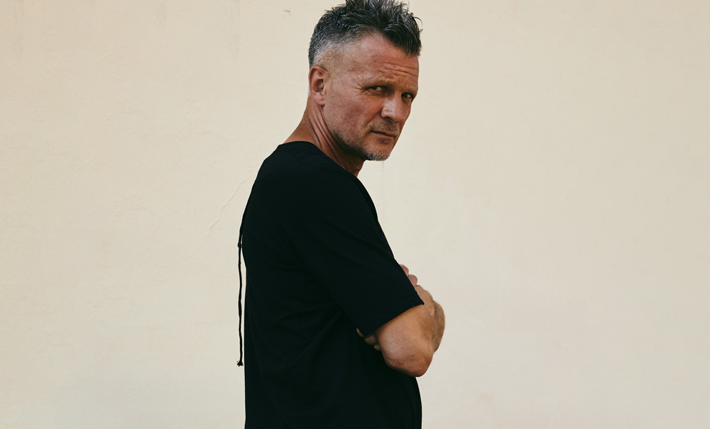 viktor anisimov diseñador ucraniano de Zelenski