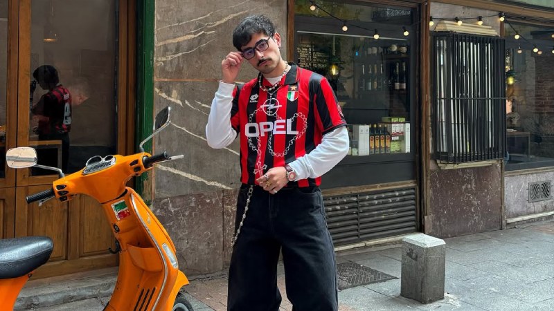 Sneakers de inspiración futbolera