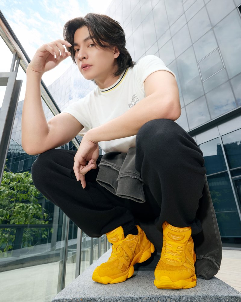 Onitsuka no solo tiene las México: también hace runners Y2k