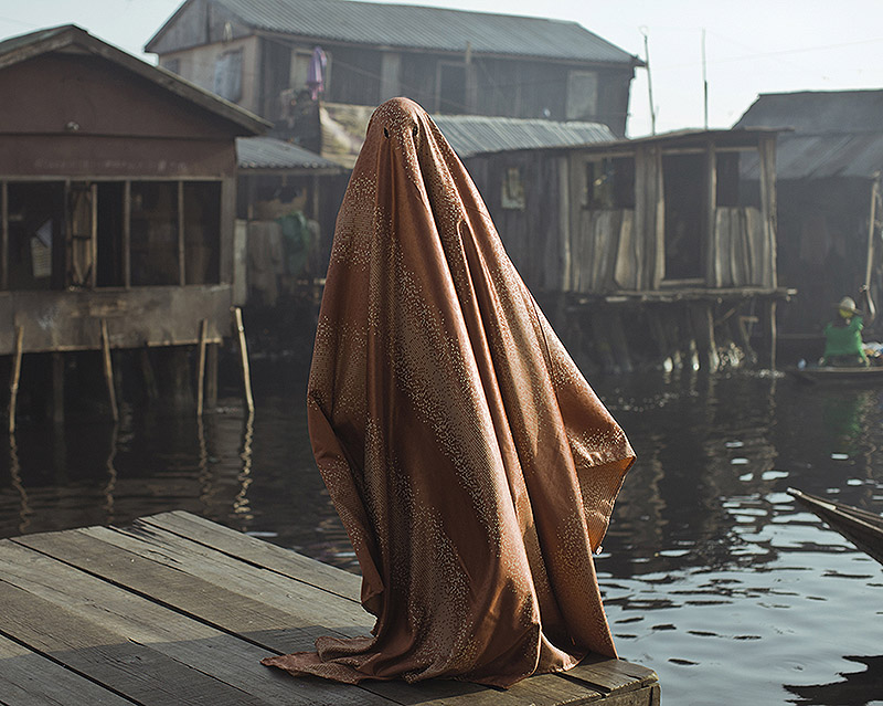 Cristina De Middel - fotografía de la exposición cataratas - imagen de áfrica