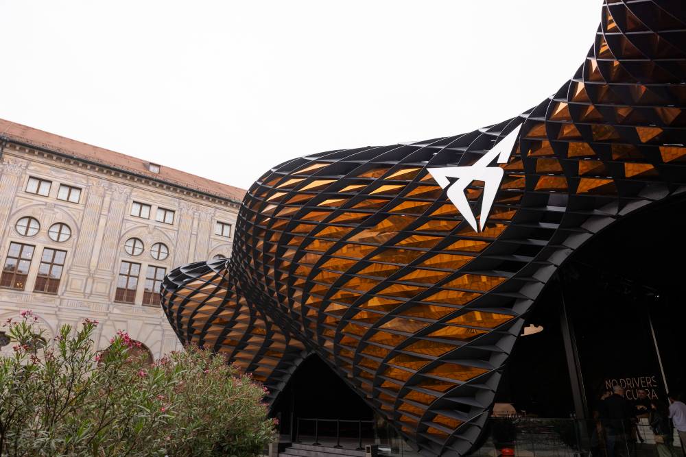 Cupra Design House Munich Munchen Alemania Guitarricadelafuente Miss Monique Tindaya 