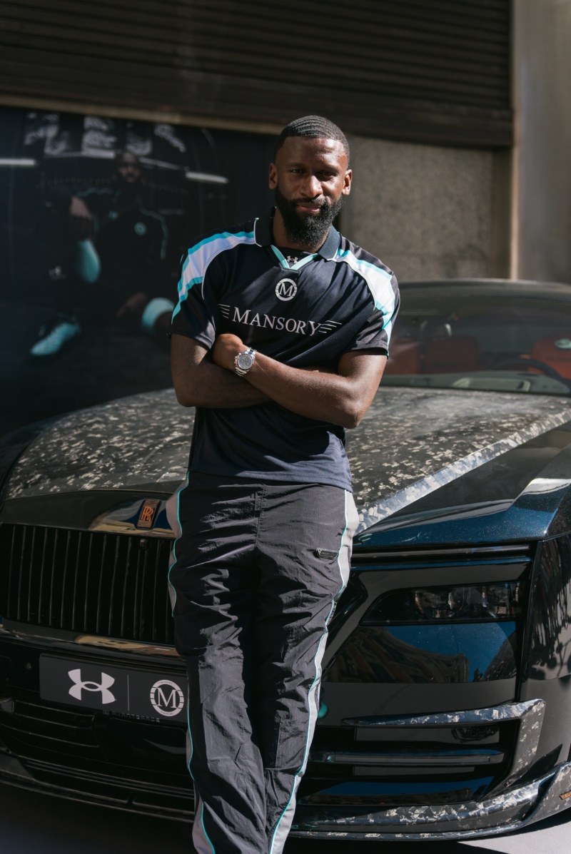Toni Rüdiger es la imagen de la nueva colección exclusiva de Under Armour junto a Mansory