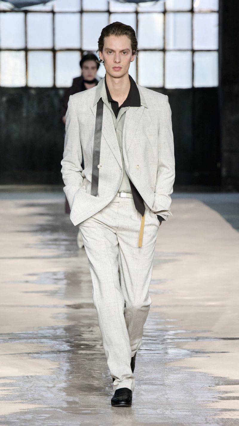 Boss ss26 nueva colección de looks elegantes