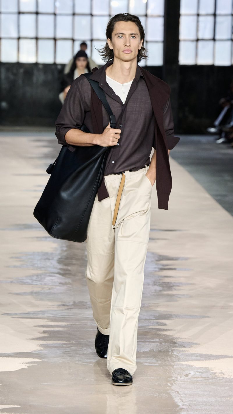 Boss ss26 nueva colección de looks elegantes