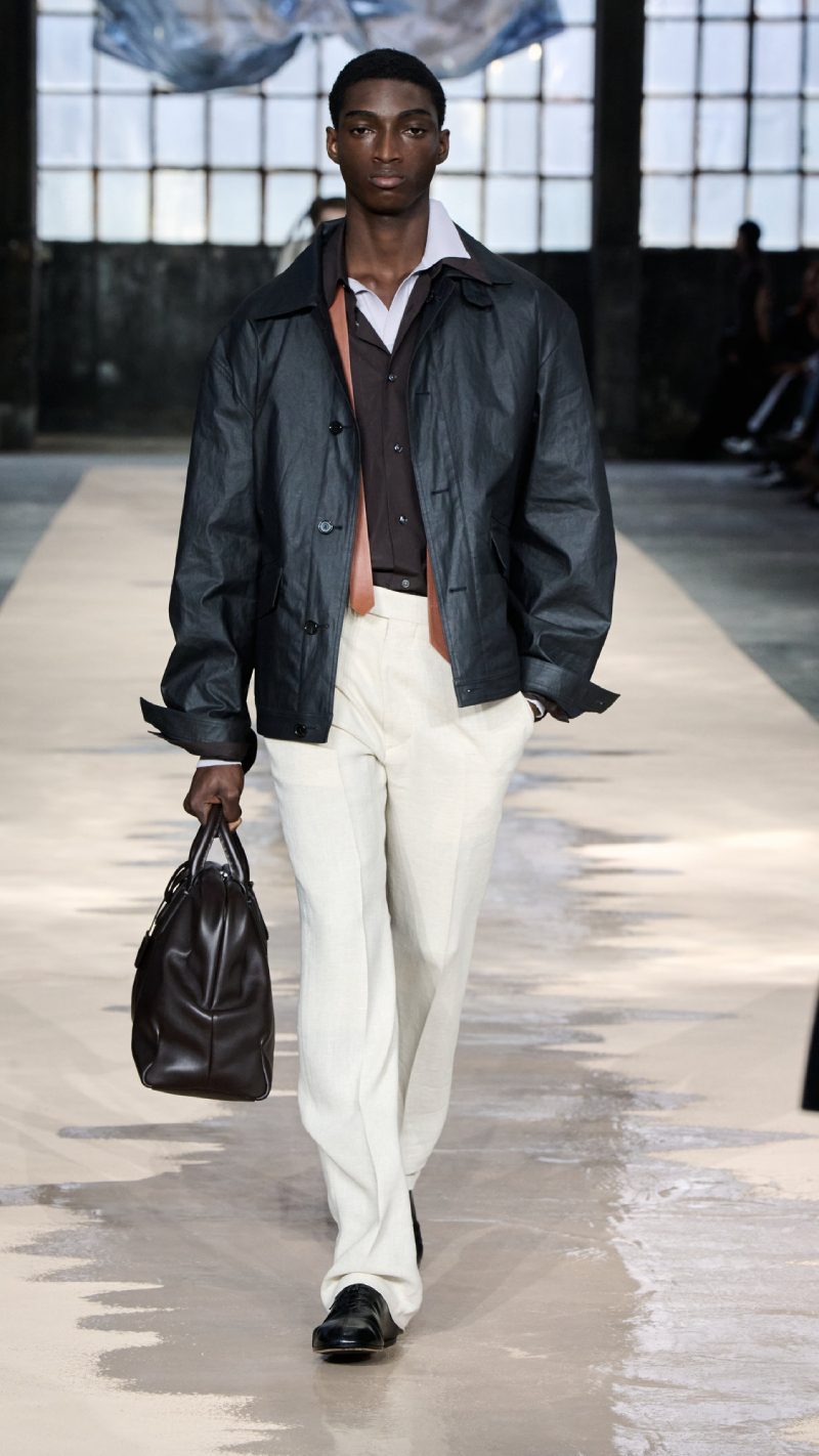 Boss ss26 nueva colección de looks elegantes