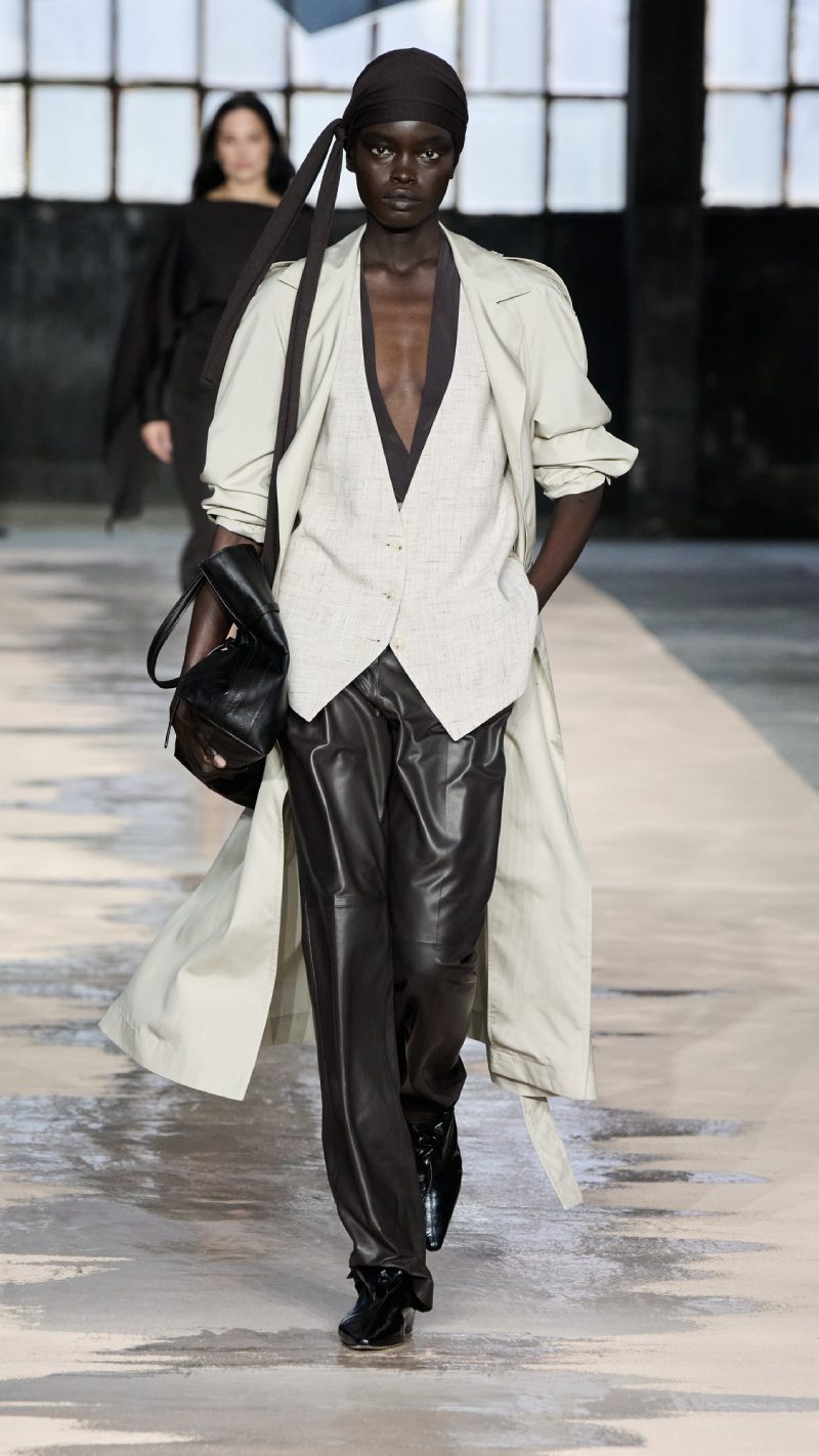 Boss ss26 nueva colección de looks elegantes