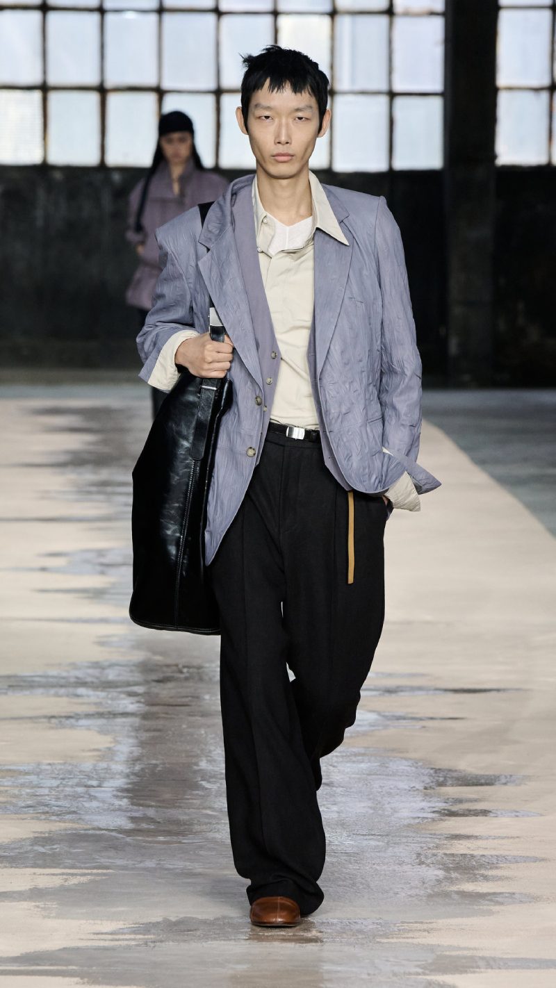 Boss ss26 nueva colección de looks elegantes