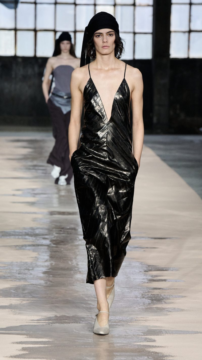 Boss ss26 nueva colección de looks elegantes