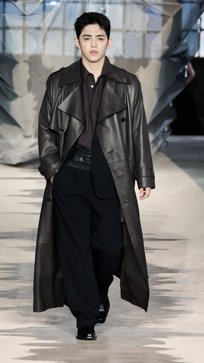 Boss ss26 nueva colección de looks elegantes