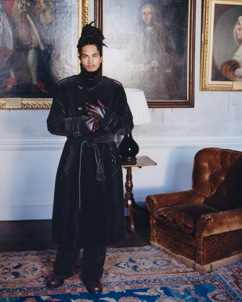 Burberry Winter 2025 nueva colección