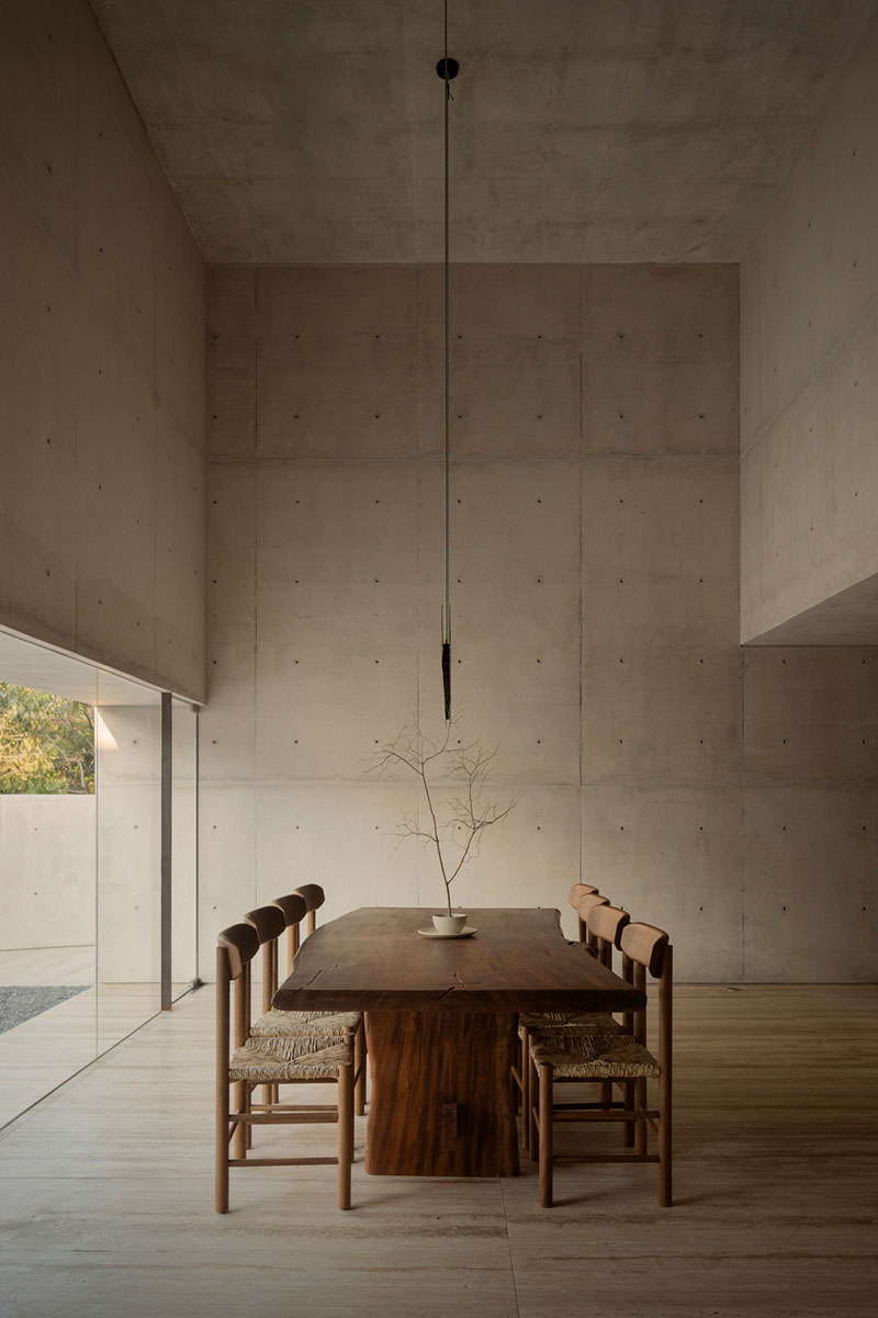 Casa Tao: sombra, silencio y arquitectura de HW Studio