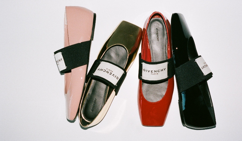 clásicas bailarinas piel colección otoño givenchy