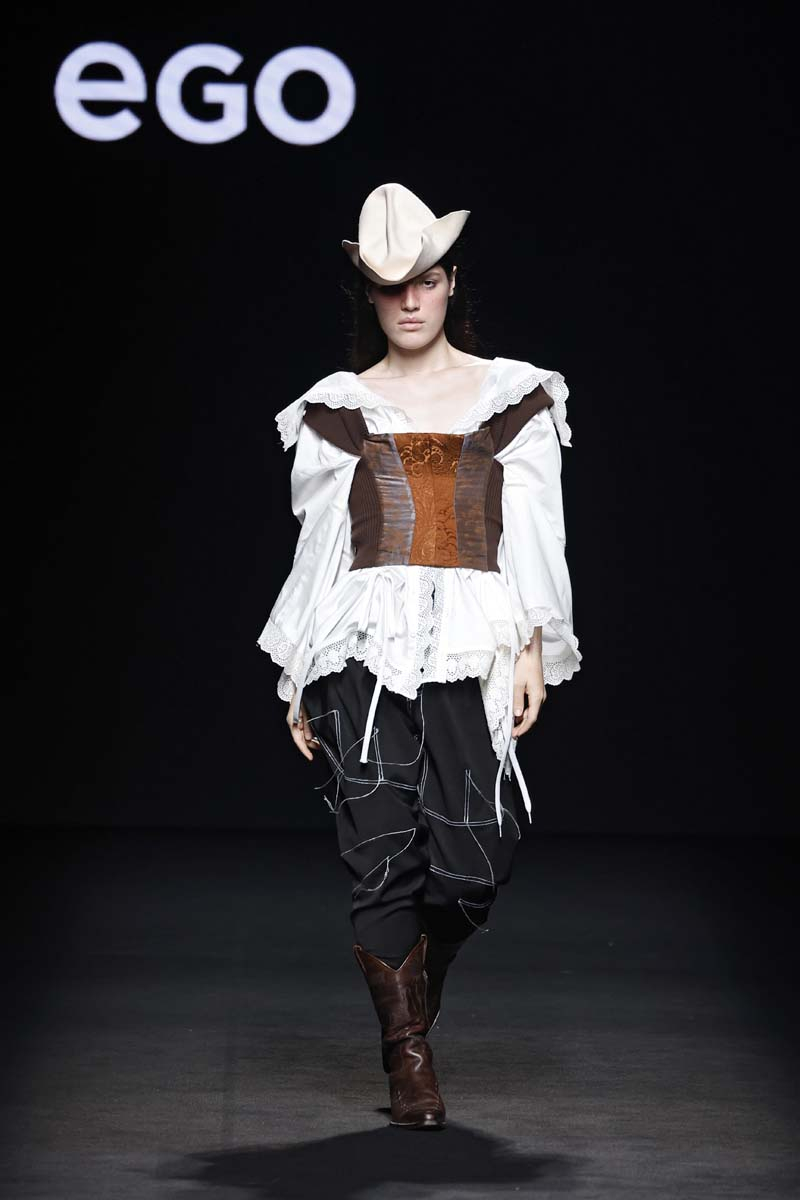 desfile moda emergente mbfw talent madrid Asier Quintana