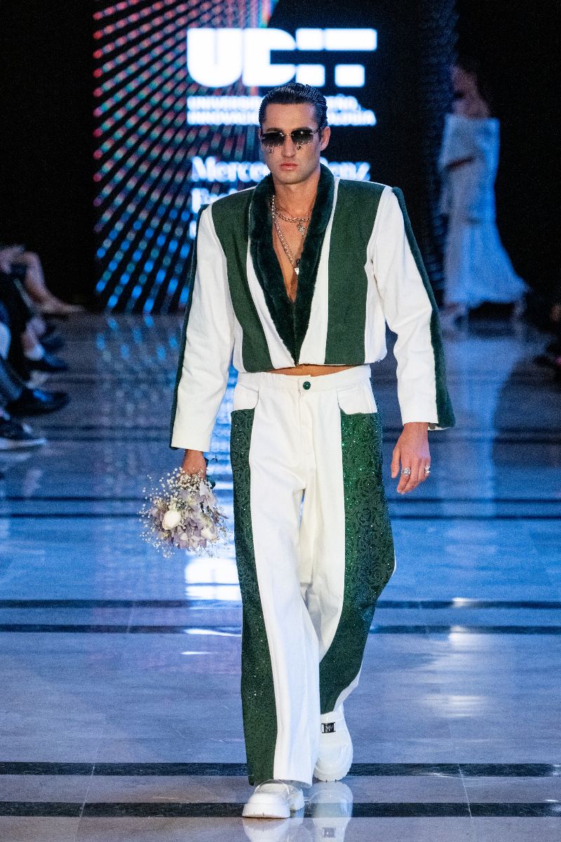 desfiles jóvenes diseñadores moda Udit