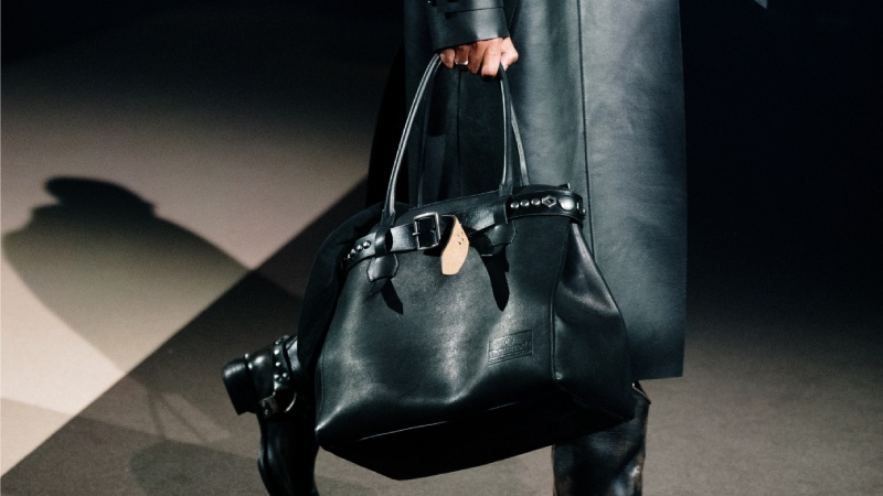 El nuevo icono de Dsquared2 se llama Twin (y es un it-bag)