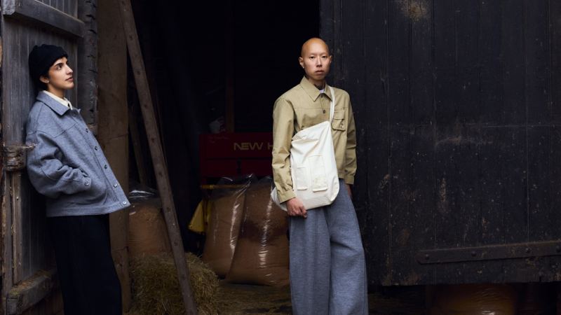 Gander nos da utilitarismo inglés con siluetas de ciudad