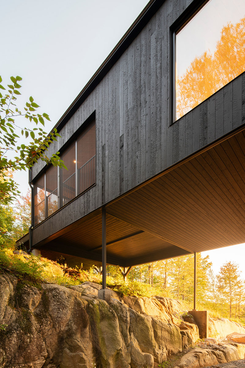 Voladizo superior de la residencia Le Noroît proyectada por Guillaume Pelletier Architecte