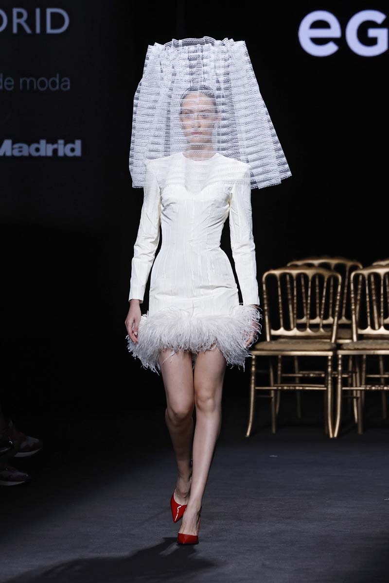 guillermo décimo ganador mbfw talent madrid