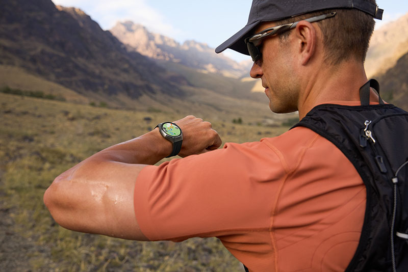 Huawei Watch GT 6 se lanza en París fusionando moda y salud