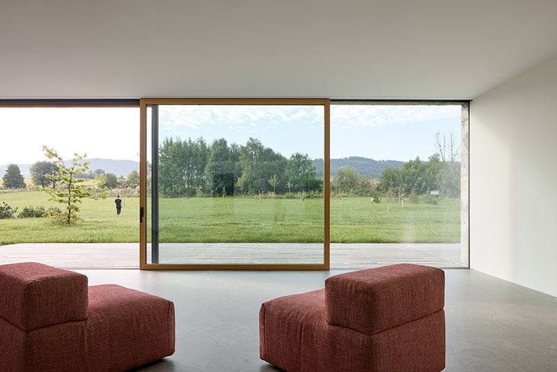 Jakub Janošík convierte un granero en la sede de su empresa