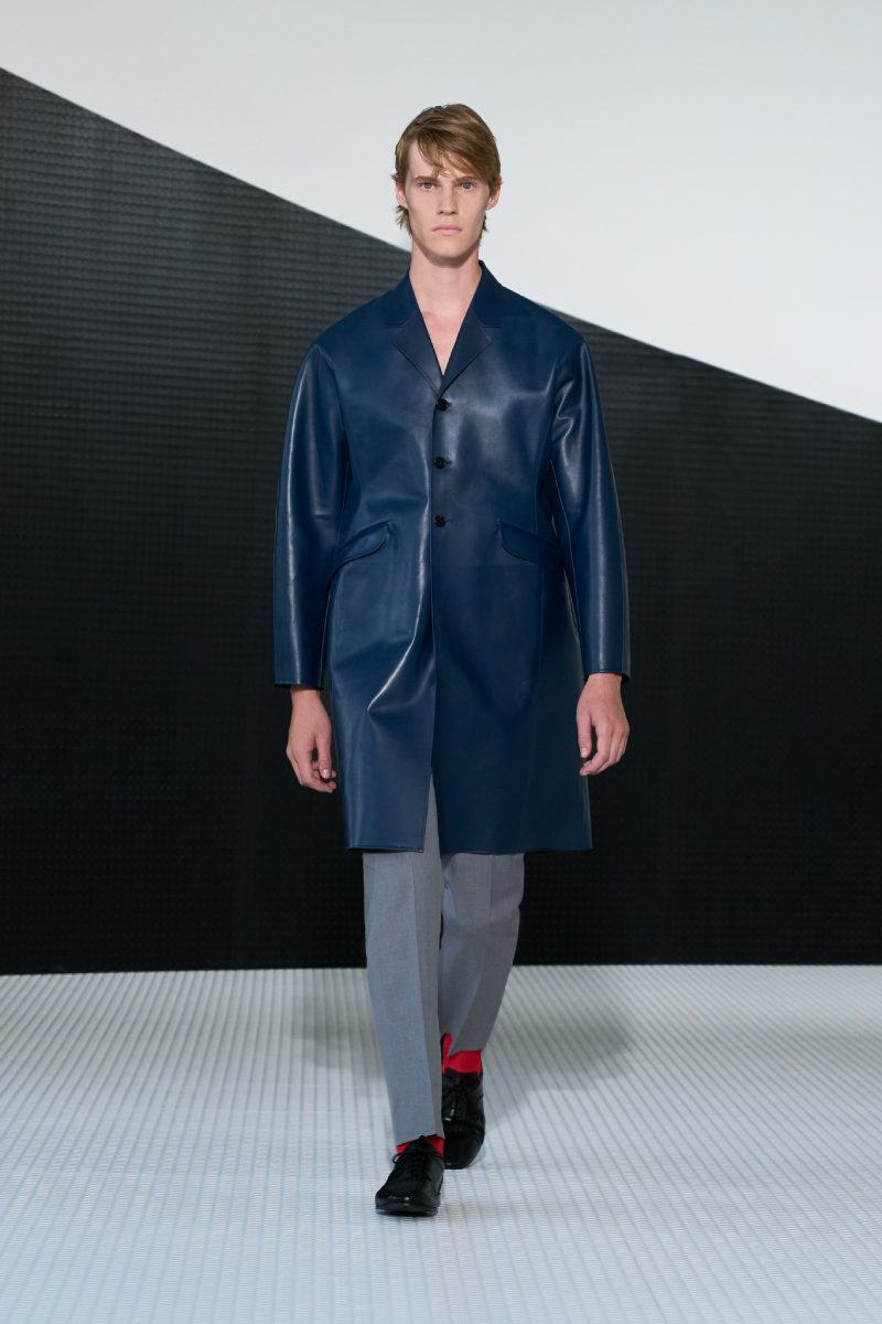 Simone Bellotti reescribe el minimalismo de Jil Sander