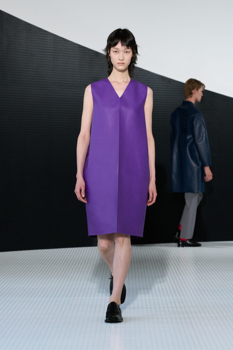 Simone Bellotti reescribe el minimalismo de Jil Sander