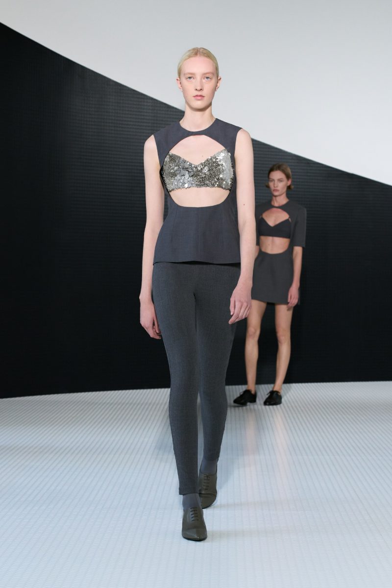 Simone Bellotti reescribe el minimalismo de Jil Sander