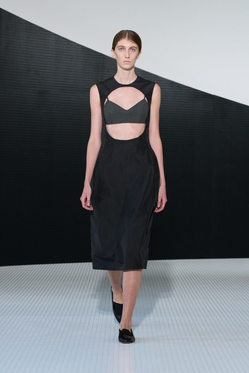 Simone Bellotti reescribe el minimalismo de Jil Sander