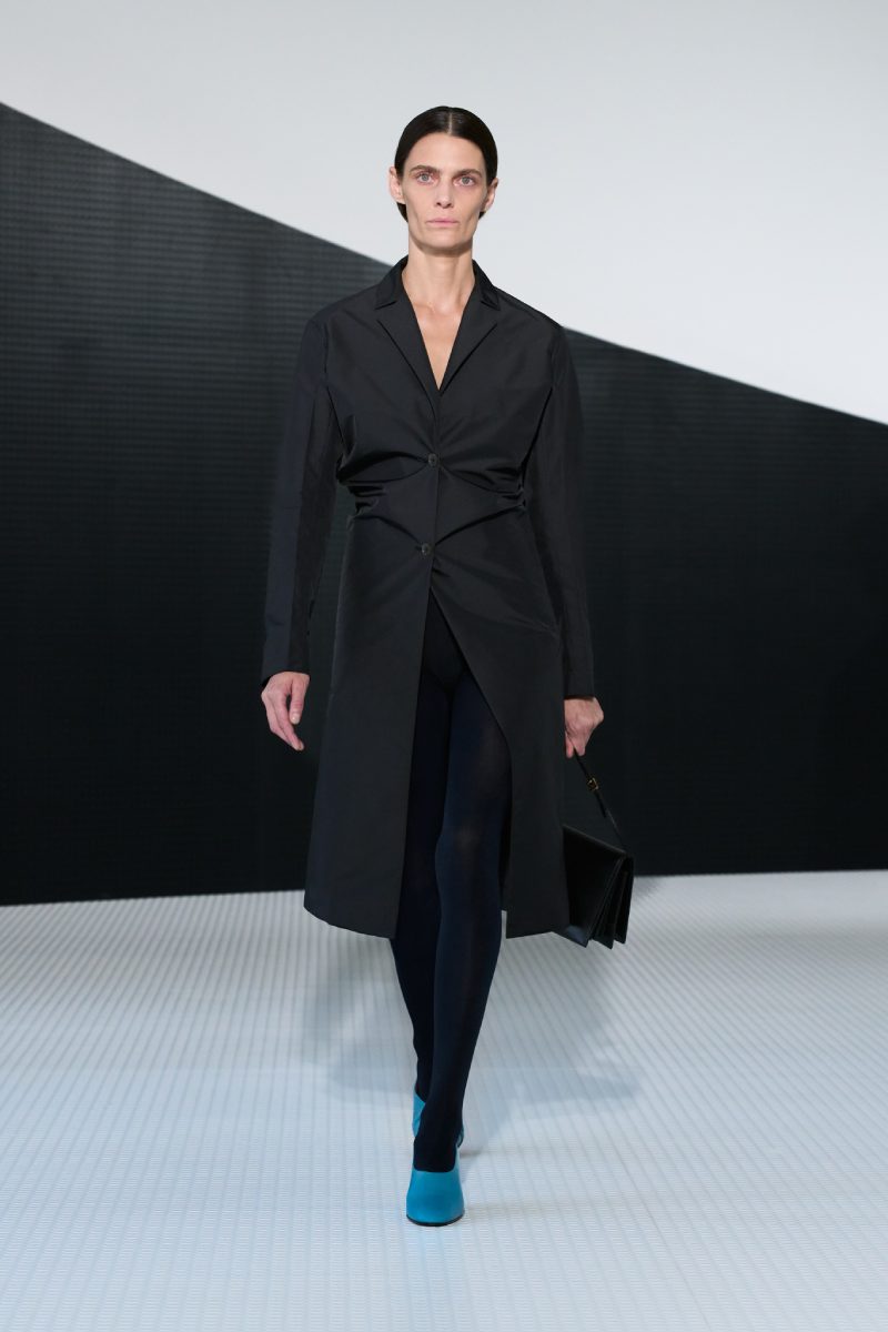 Simone Bellotti reescribe el minimalismo de Jil Sander