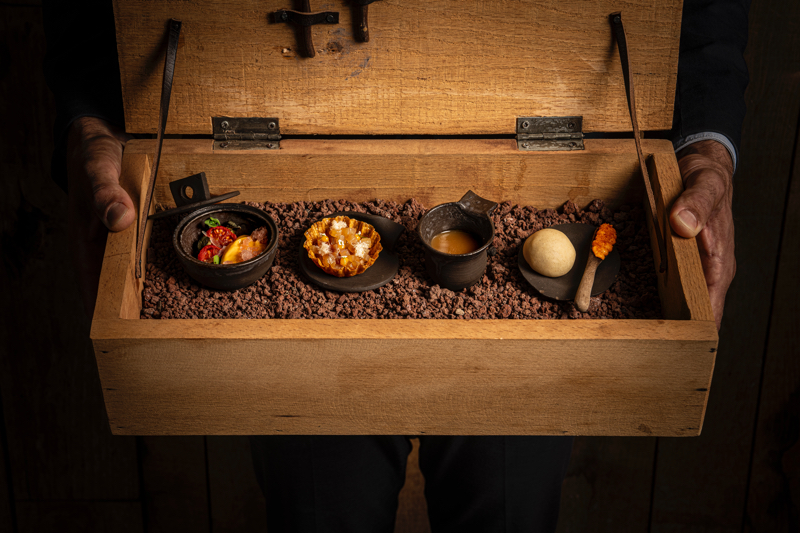 Kamezí Restaurant: enyesques