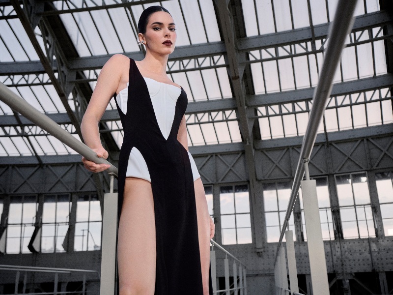 looks maqullaje moda colección L’Oréal Paris Mugler