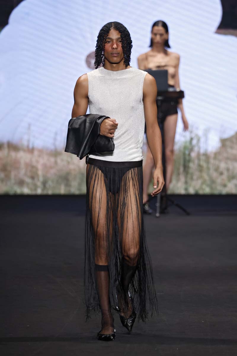 mbfw talent madrid desfiles moda Antonio Acuario