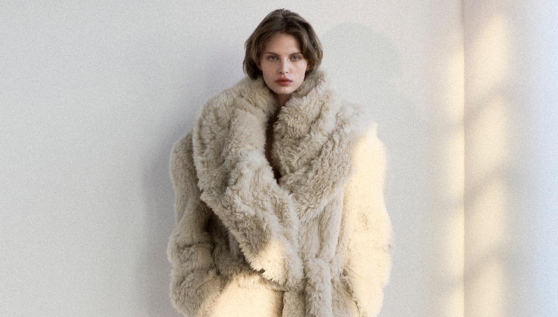 mujer trabajadora moderna colección moda Stella McCartney