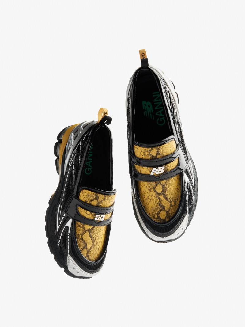 Tendencias 2025: zapatillas mocasín