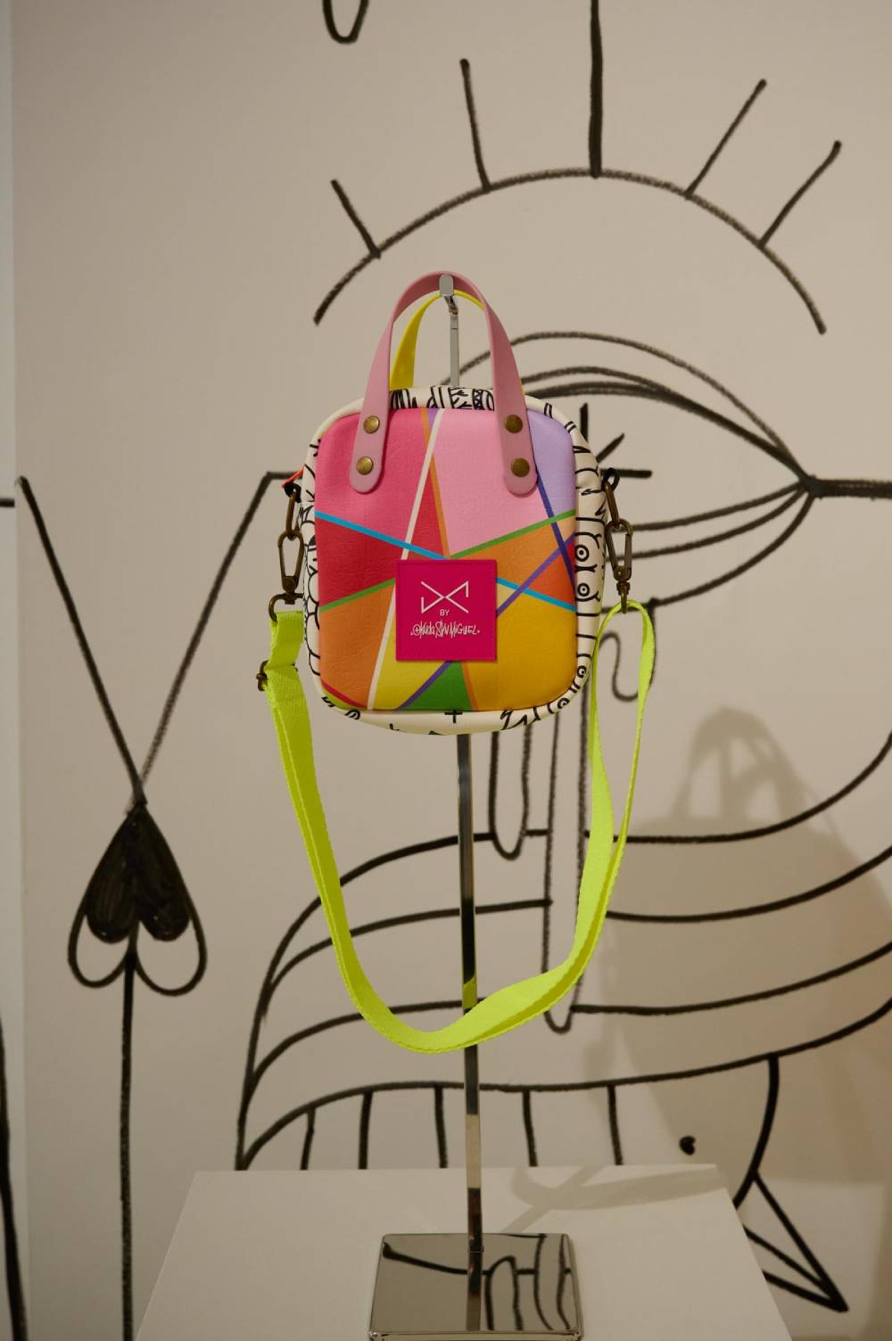 okuda san miguel y daniel chong arcoiris blanco y negro madrid es moda pablo paniagua