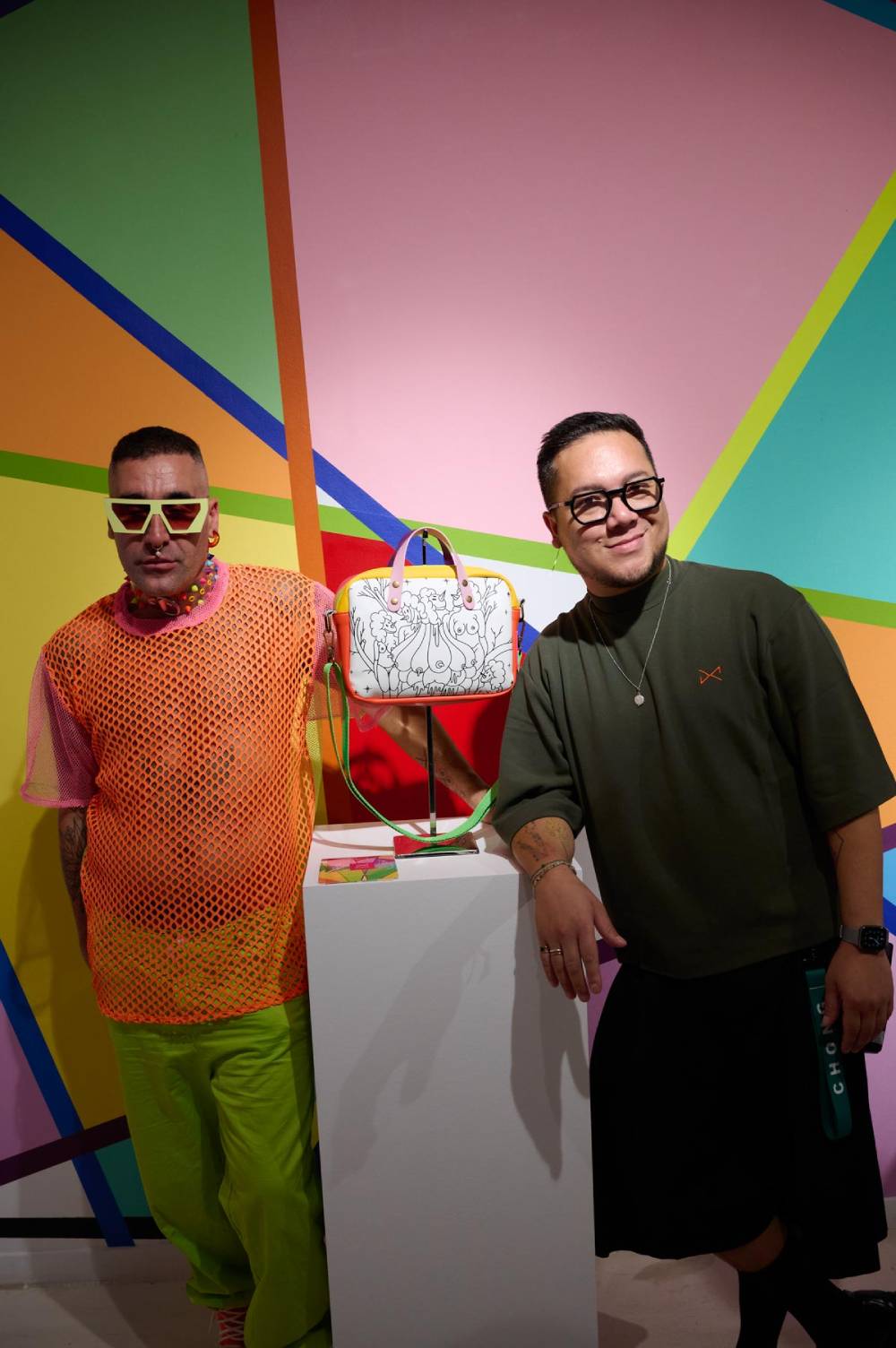 okuda san miguel y daniel chong arcoiris blanco y negro madrid es moda pablo paniagua