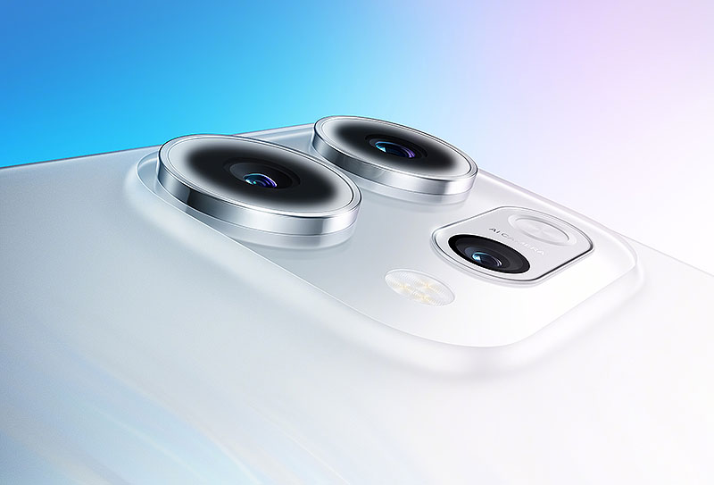 Oppo Reno14 series: primer plano del grupo de lentes